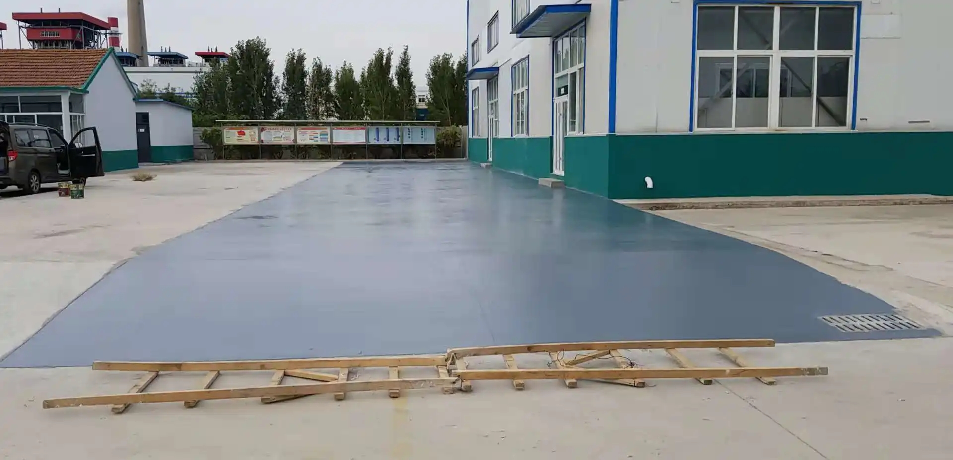 上海车间厂房地坪漆修补翻新